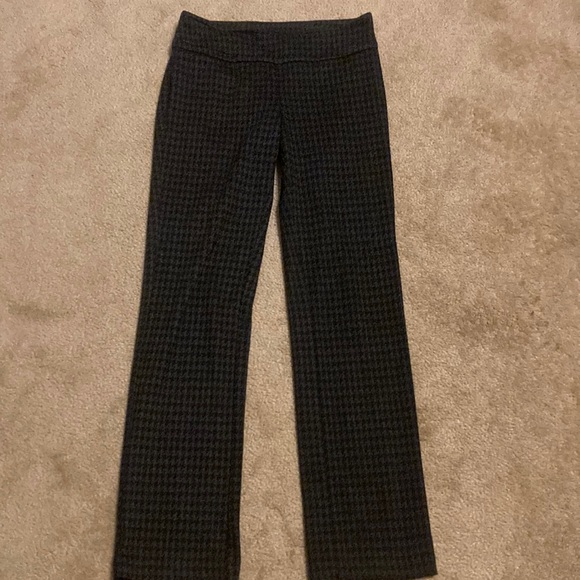 New York & Company Comfortable Pants - S - Picture 2 of 4